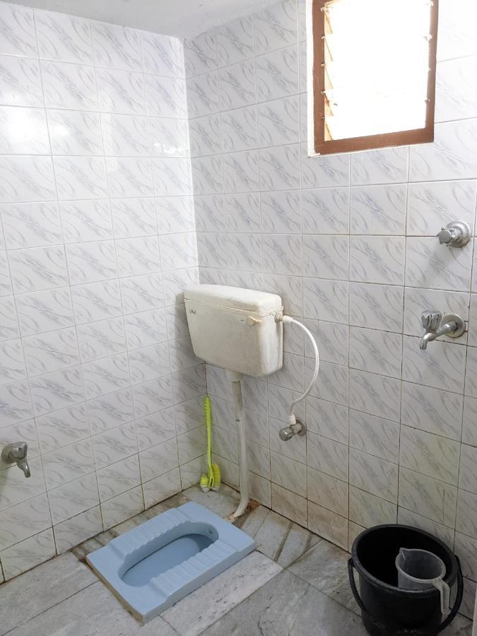 Shree Nivas Homestay Puri Exterior photo
