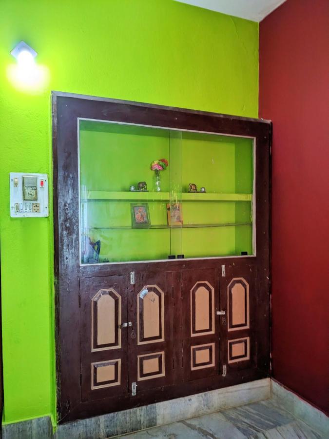 Shree Nivas Homestay Puri Exterior photo